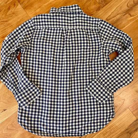 Gap small (6-7) lined button down. SO soft and warm. - Picture 2 of 3